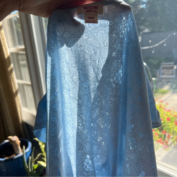 Peplum Style Blouse - Picture 5 of 5